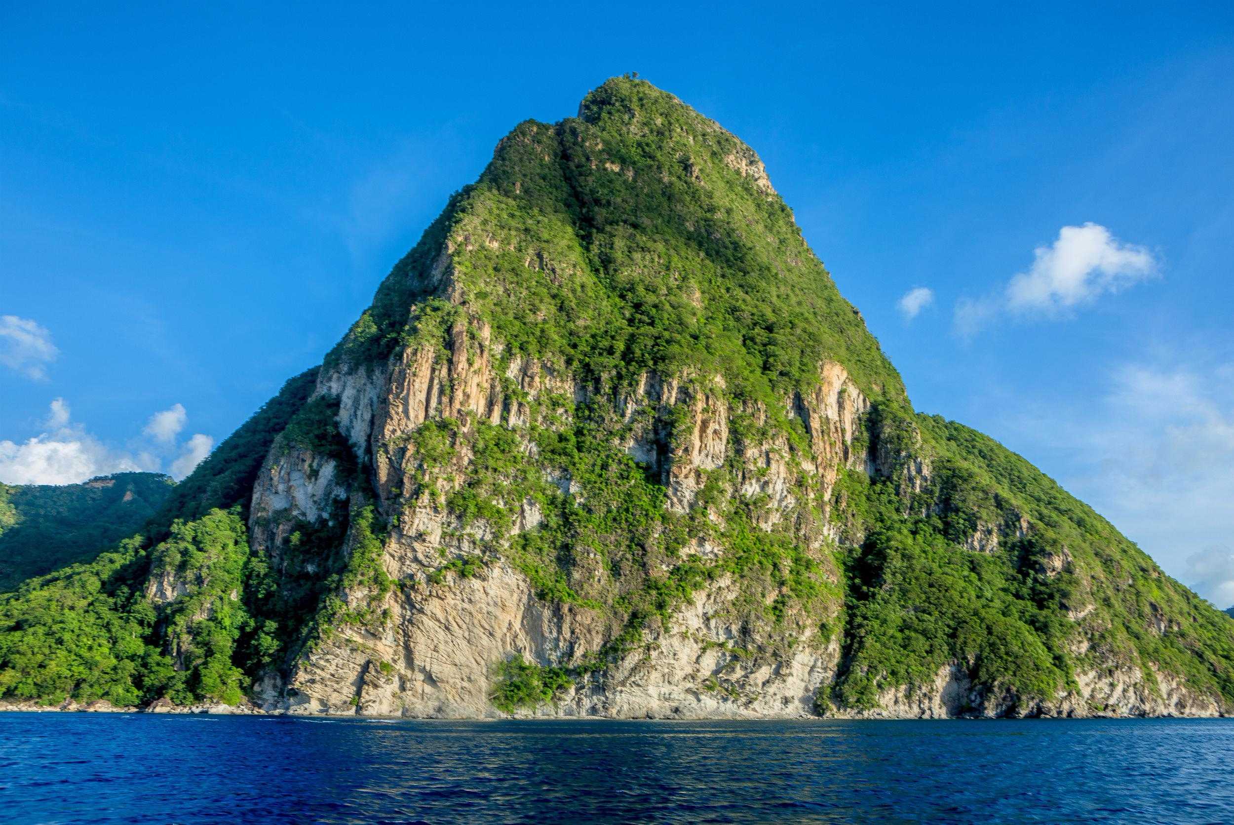 Gros Piton Hike from Castries/Vieux Fort – photo 1 of 4