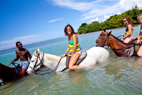 Horse riding on the deals beach near me