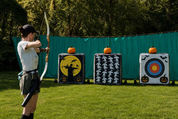 Spooky Archery With Shooter