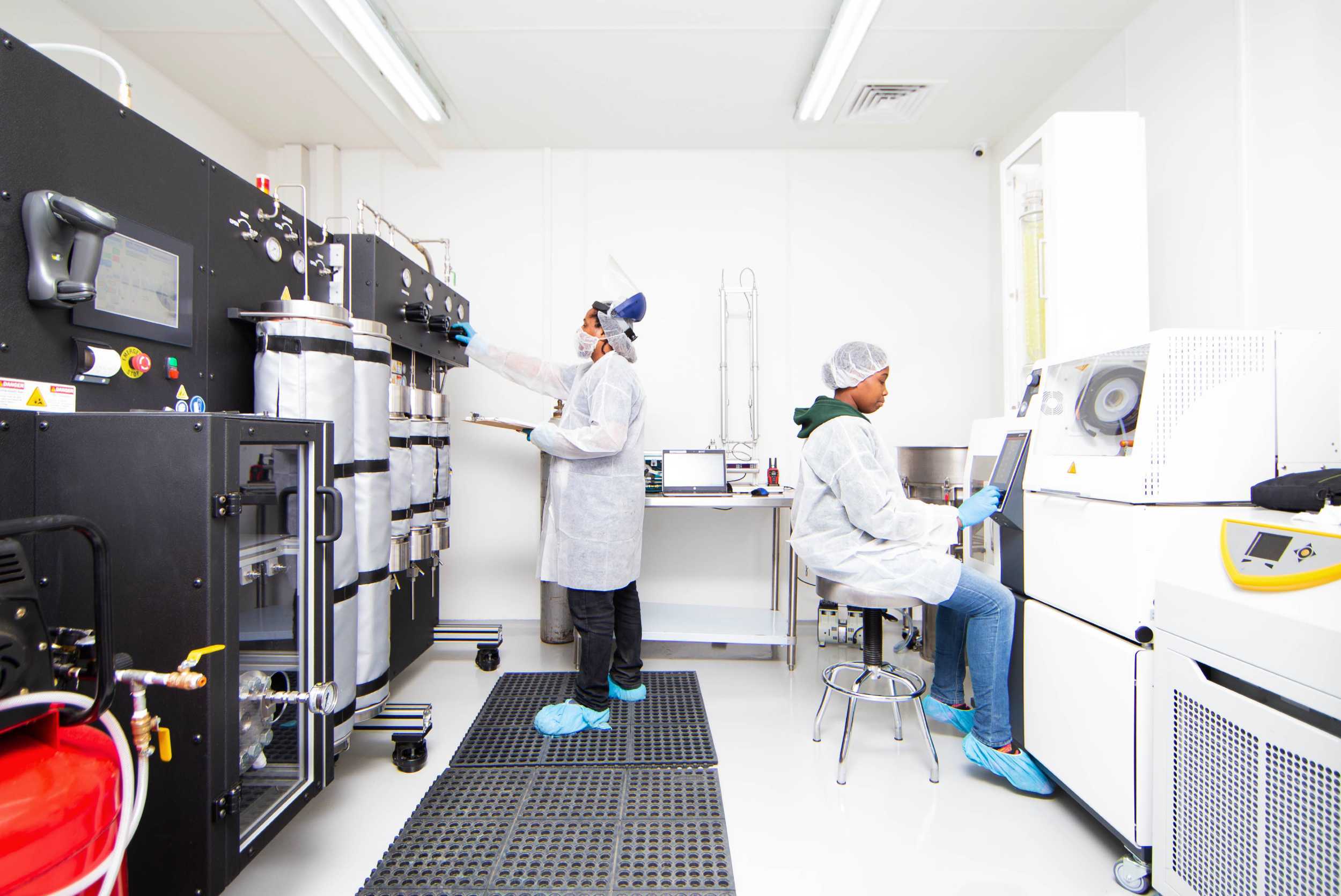 Private Cannabis ‘Seed to Store’ Experience – photo 4 of 13