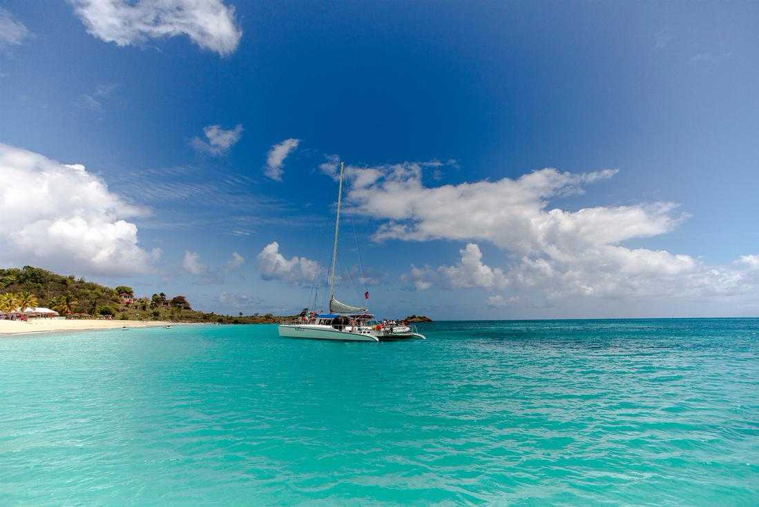 Cades Reef Sail & Snorkel – photo 3 of 6
