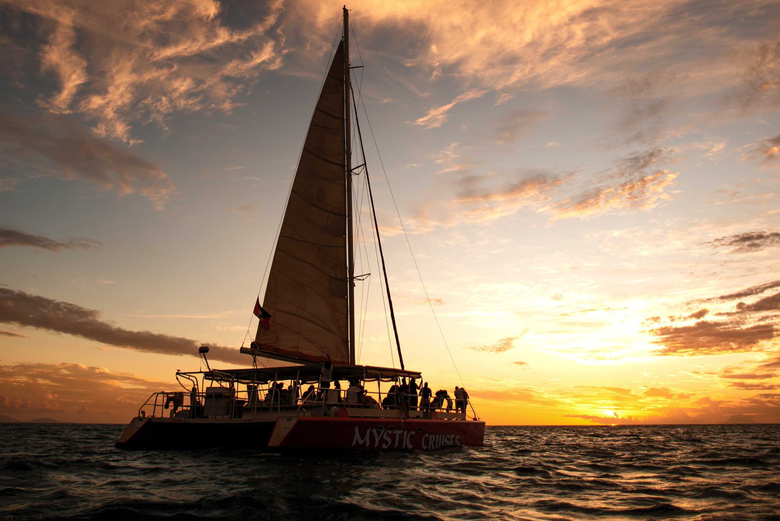 Luxury Catamaran Evening Charter Antigua – photo 2 of 5