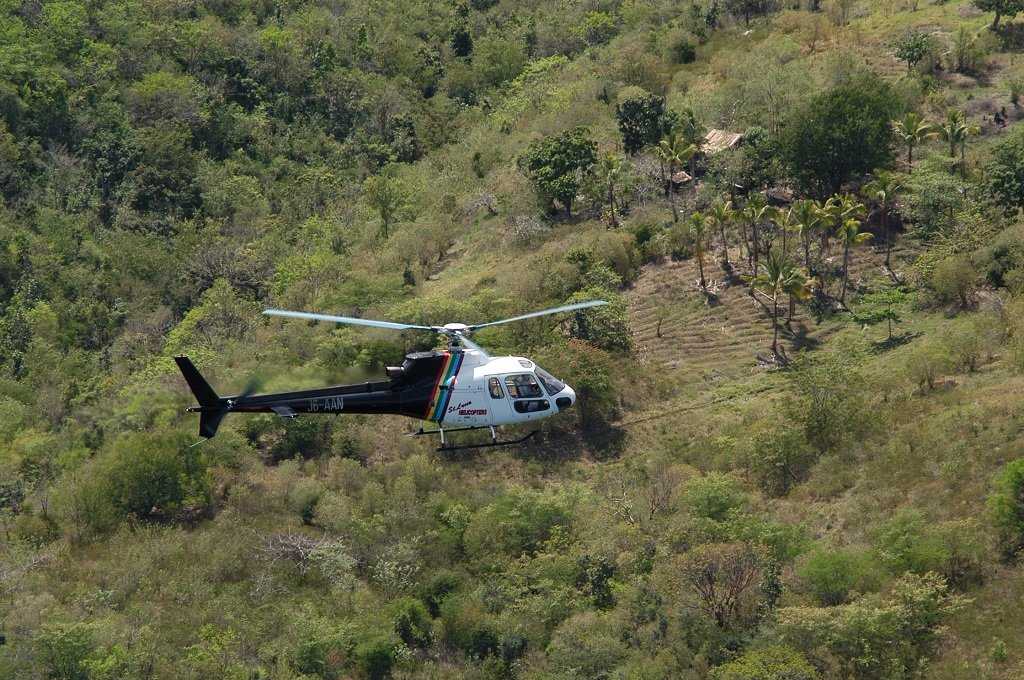 Helicopter Shuttle To /and From Hewanorra Airport (one way) – photo 2 of 6