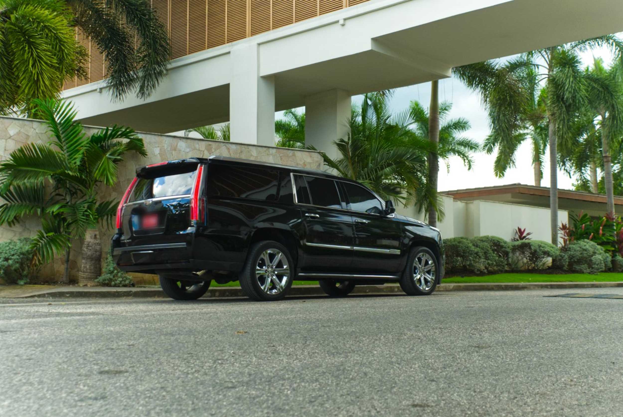 Ultimate VIP Departure Transfer to MBJ (Montego Bay) – photo 1 of 6