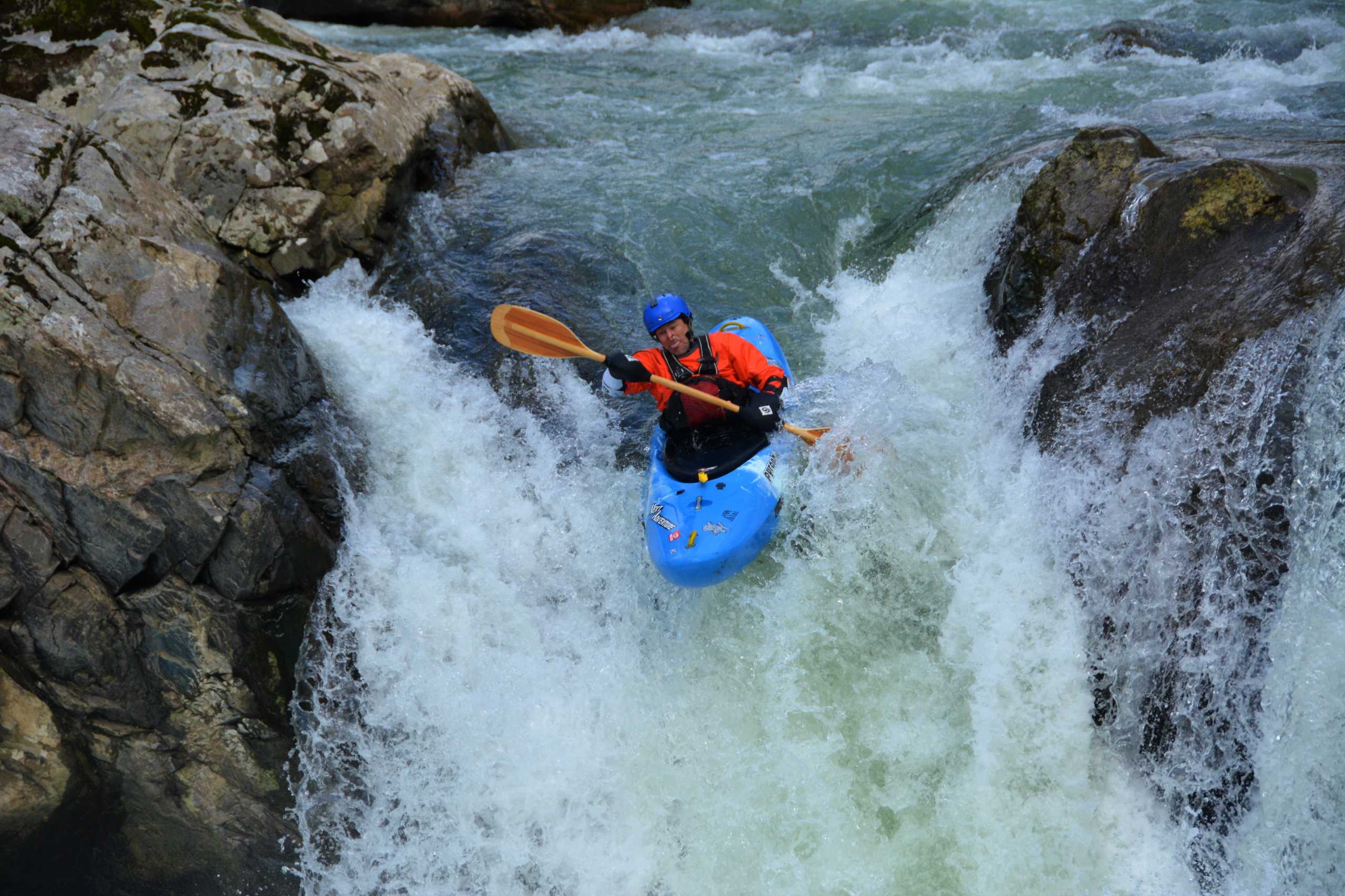 Whitewater Kayak Class 4/4+ Creeking