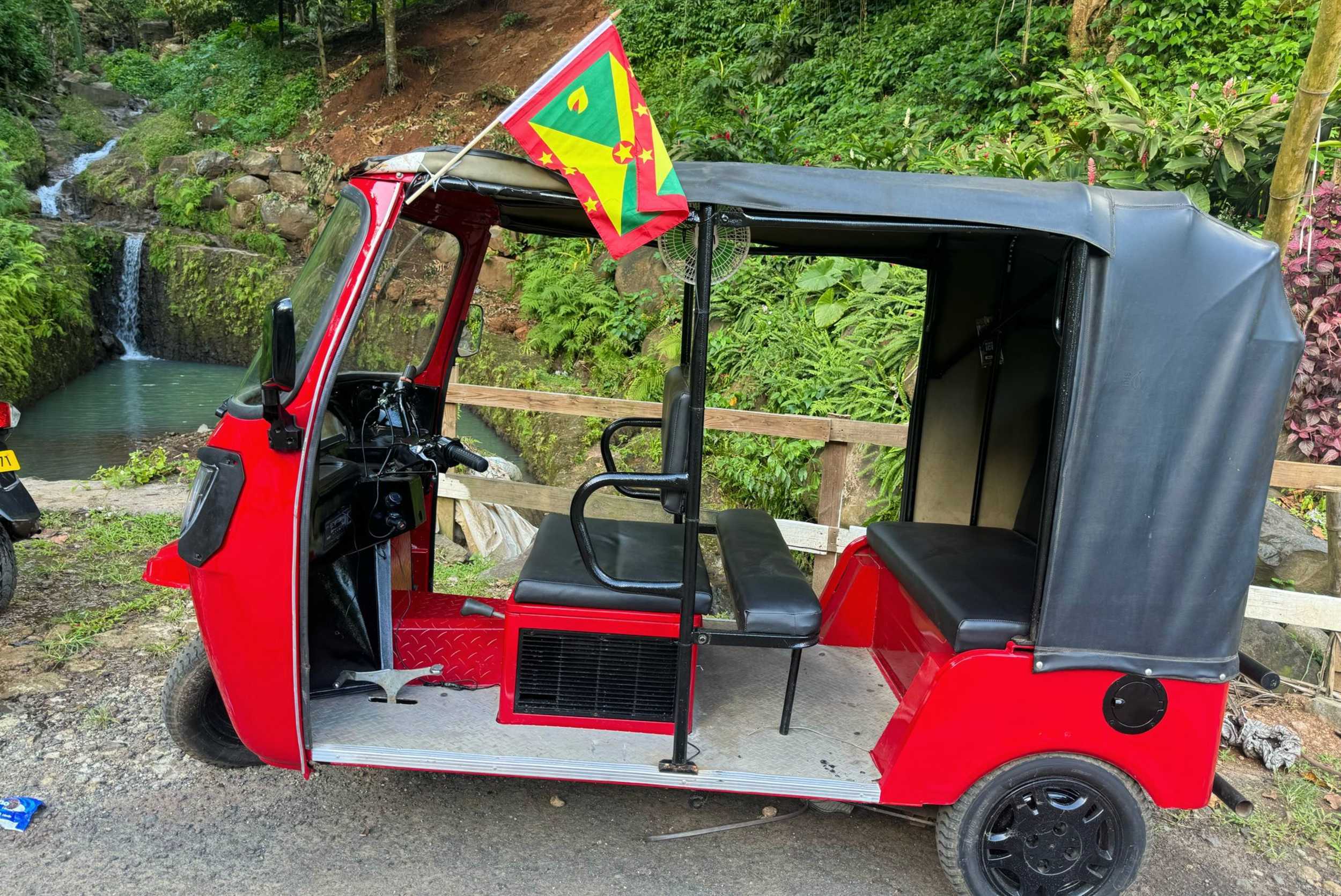 Tuk Tuk Waterfall & Beach Experience – photo 4 of 7