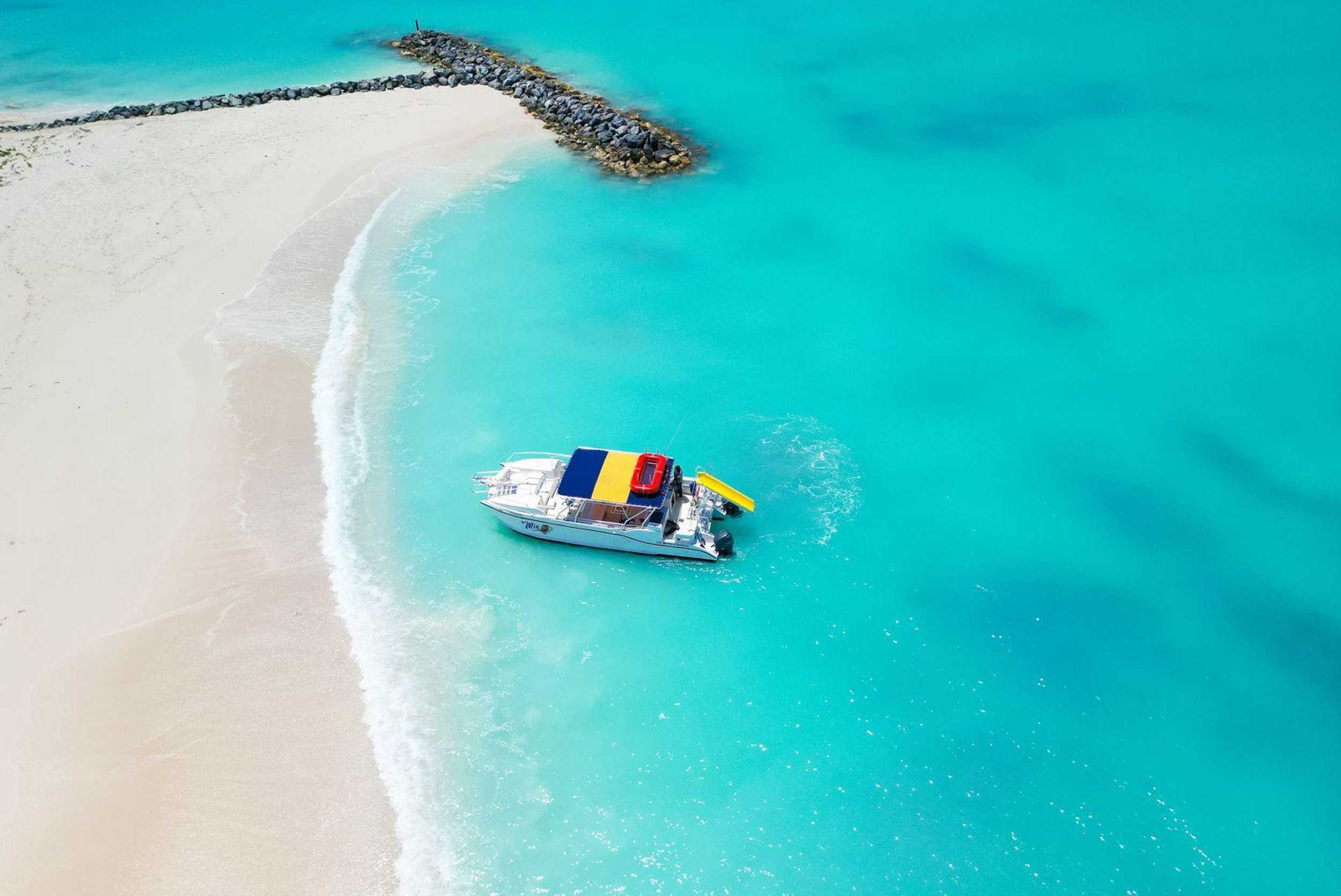 Private Caracol Full Day Charter (1-9pax) – photo 3 of 4
