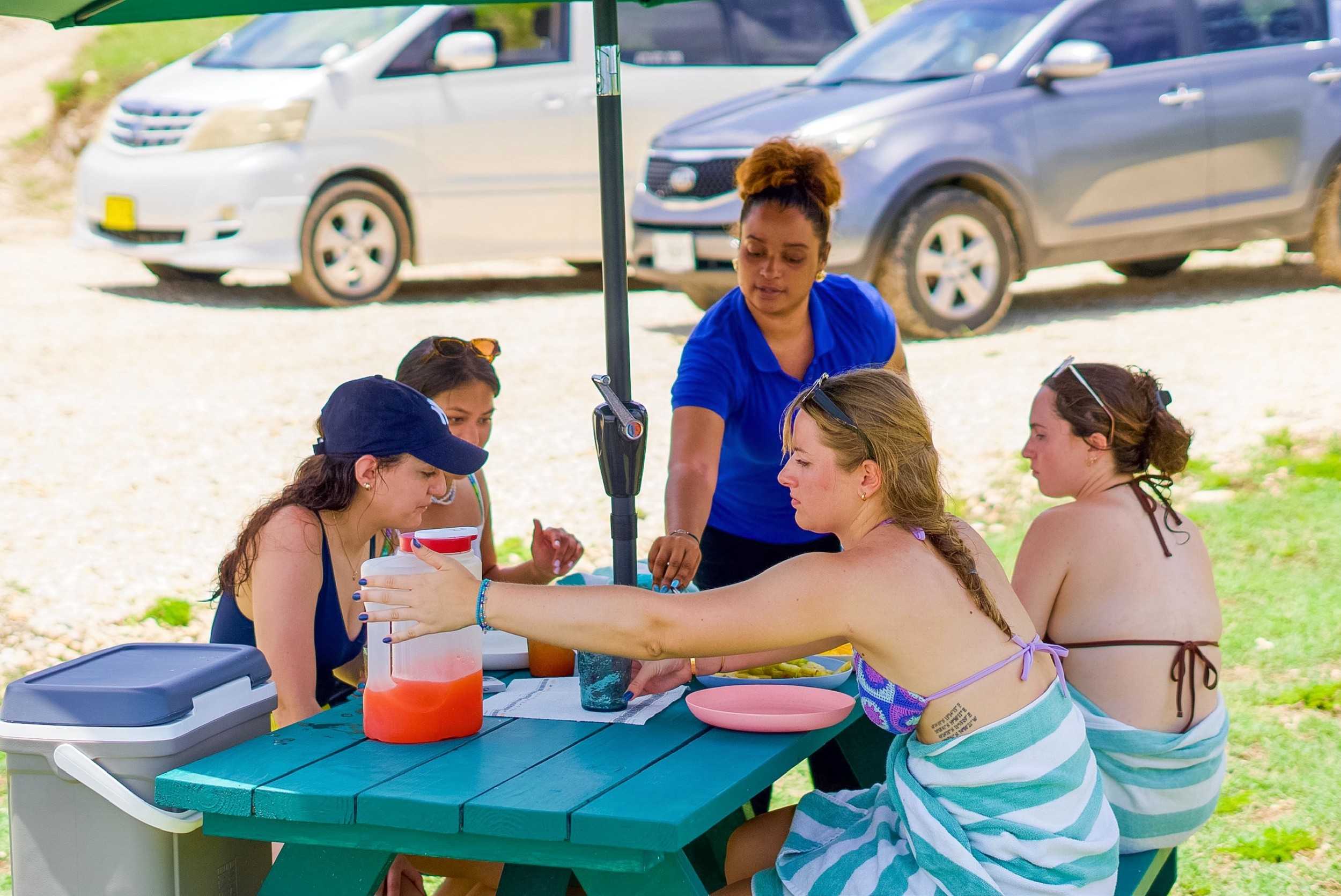 Antigua Clear Kayak & Snorkeling Experience – photo 3 of 9