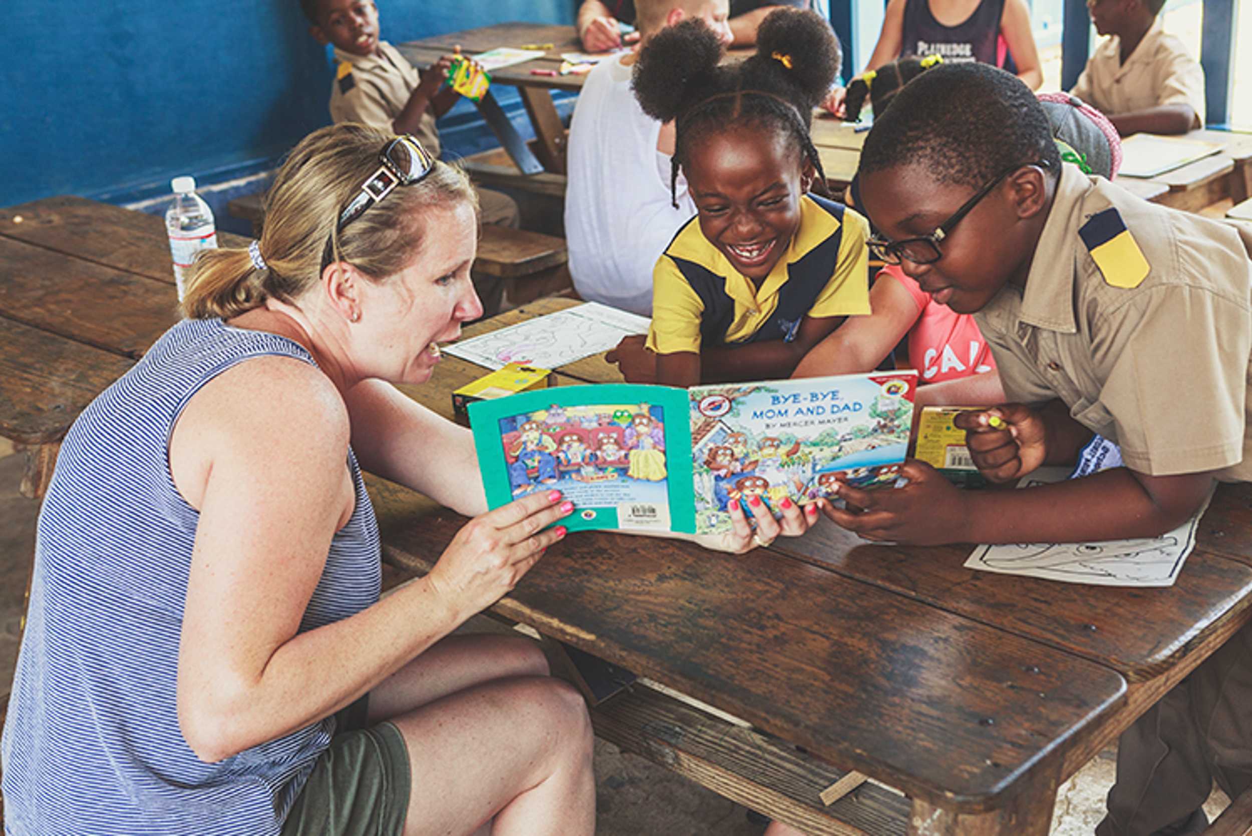 Reading Road Trip St. Vincent & The Grenadines – photo 2 of 5