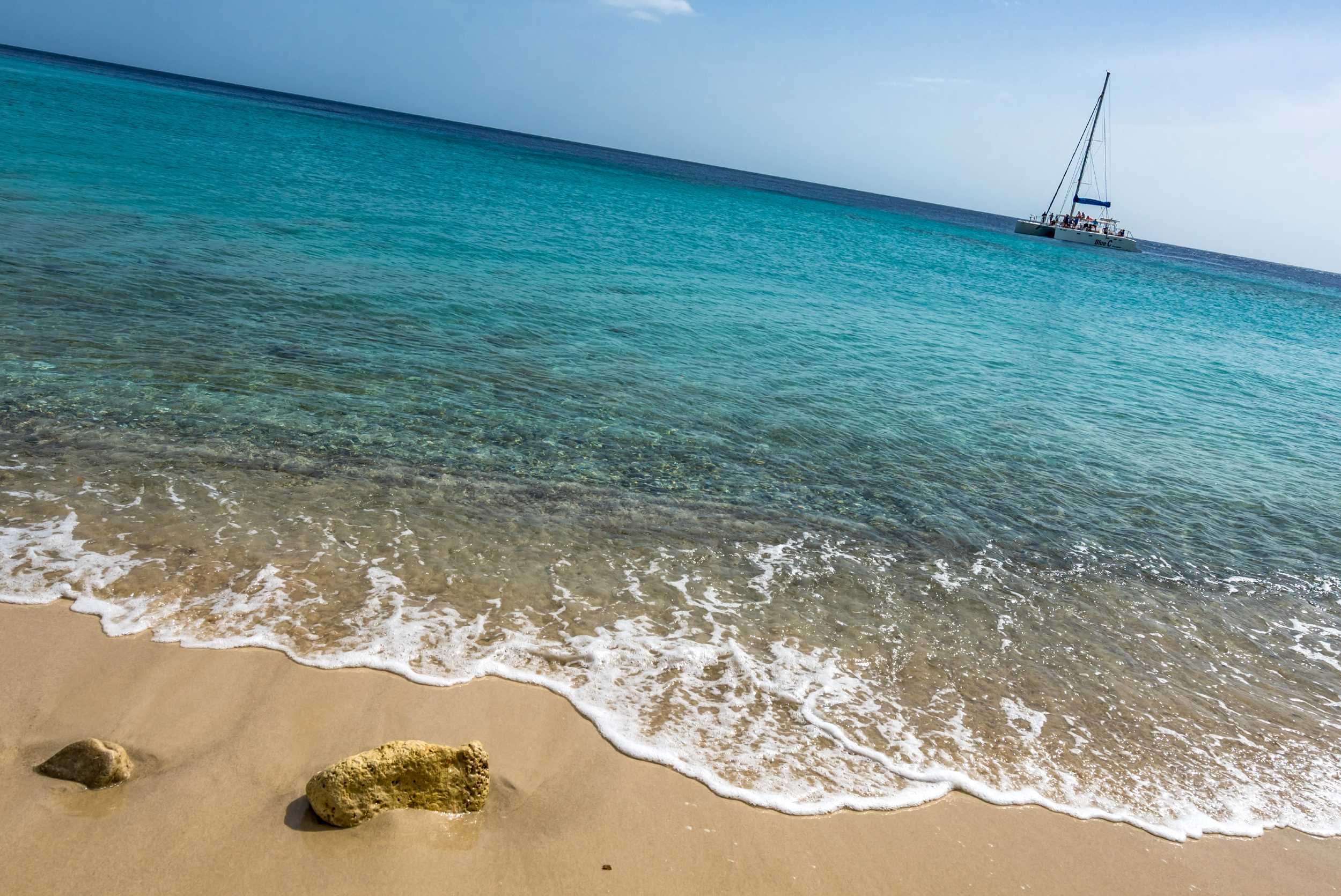 Wonders of Curacao, Swim and Snorkel Cruise – photo 2 of 7