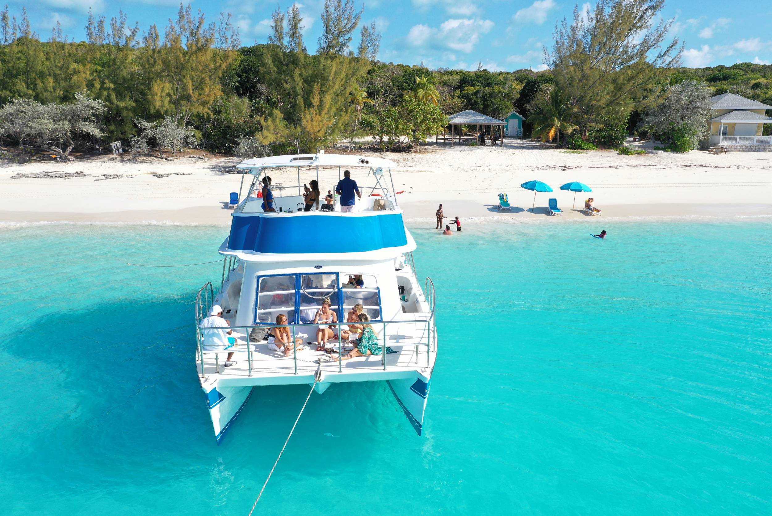 Rose Island Half Day Snorkel & Beach Charter – photo 1 of 8